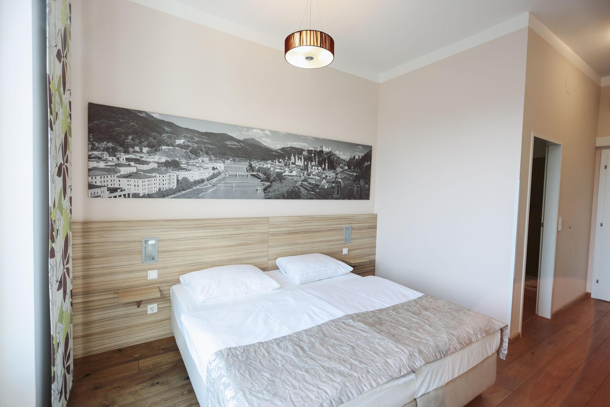 Altstadt Hofwirt Hotel