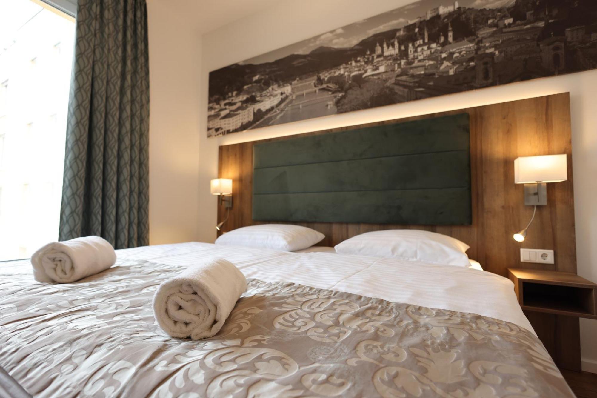 Hotel Altstadt Hofwirt 3*
